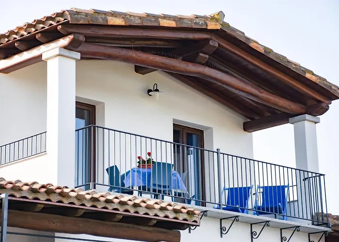 Dreamy Seaside Daire