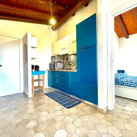 Dreamy Seaside Apartment Bari Sardo